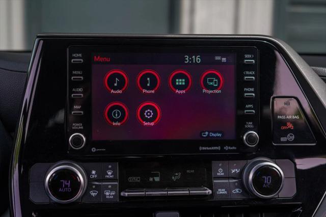 2020 Toyota Highlander Hybrid LE