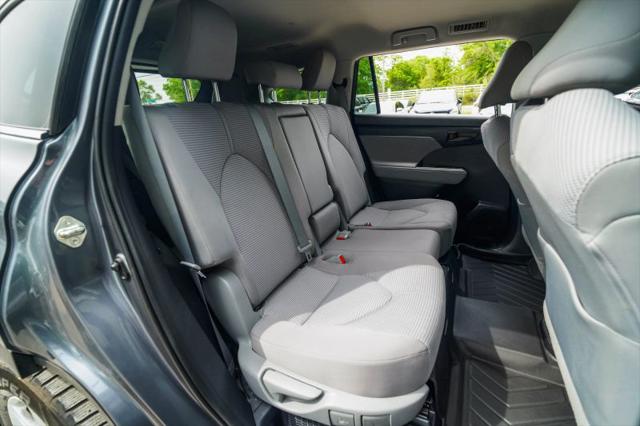 2020 Toyota Highlander Hybrid LE
