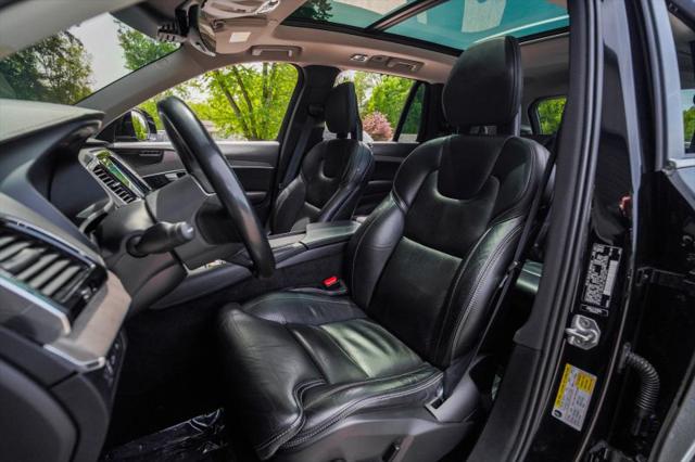 2021 Volvo XC90 Recharge T8 Inscription 7 Passenger
