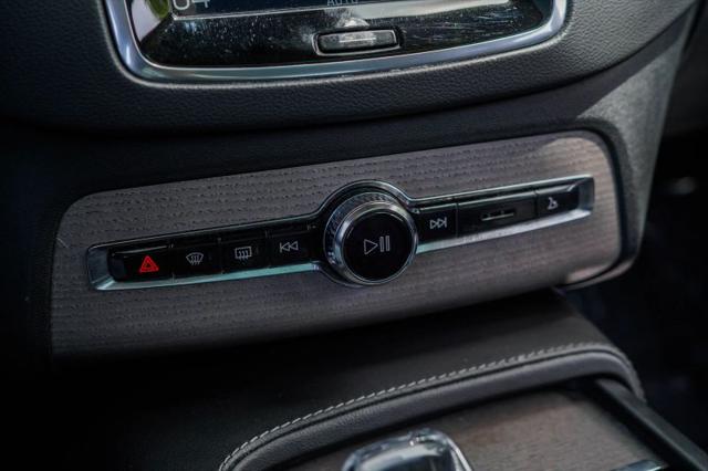 2021 Volvo XC90 Recharge T8 Inscription 7 Passenger