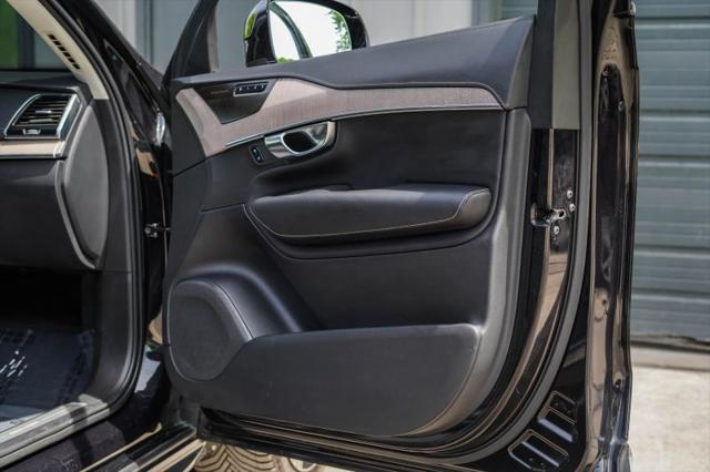 2021 Volvo XC90 Recharge T8 Inscription 7 Passenger
