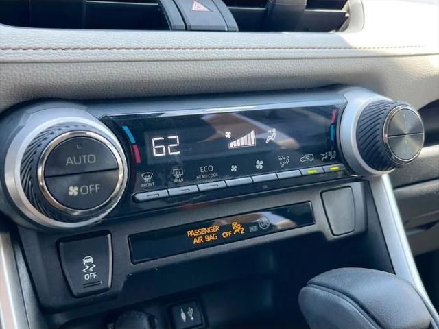 2019 Toyota RAV4 Hybrid XLE