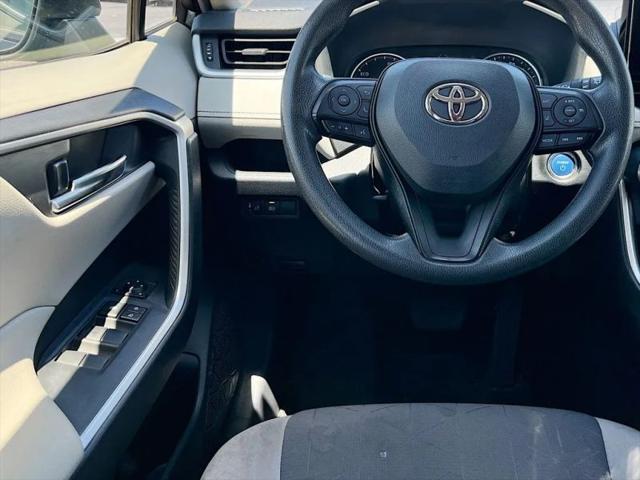 2019 Toyota RAV4 Hybrid XLE