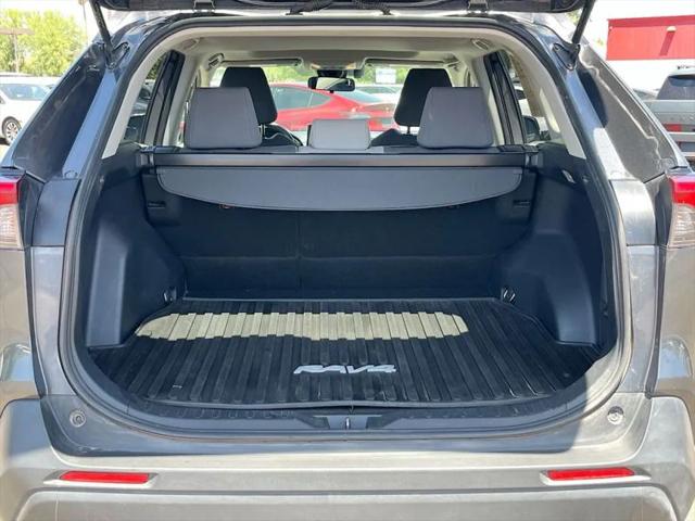 2019 Toyota RAV4 Hybrid XLE