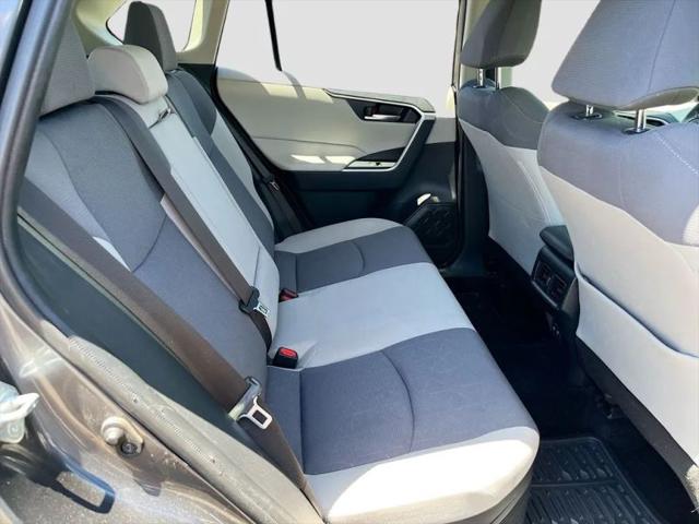 2019 Toyota RAV4 Hybrid XLE