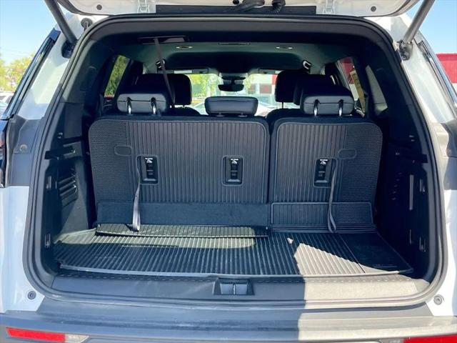 2026 GMC Acadia AT4 AWD