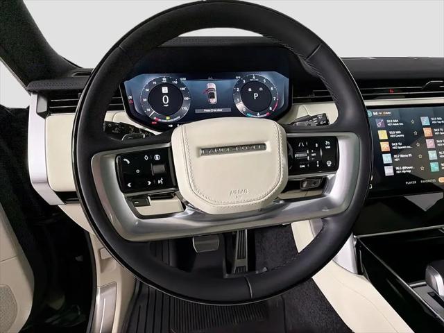2026 Land Rover Range Rover P530 SE 7 Seat
