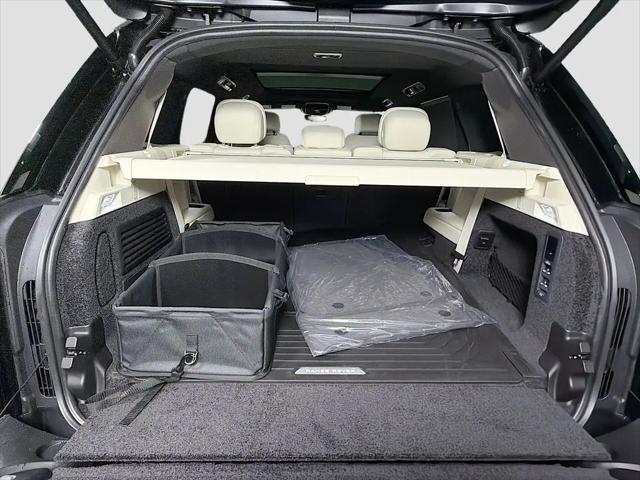 2026 Land Rover Range Rover P530 SE 7 Seat