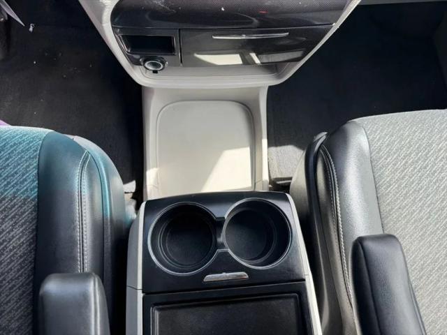 2012 Toyota Sienna SE 8 Passenger