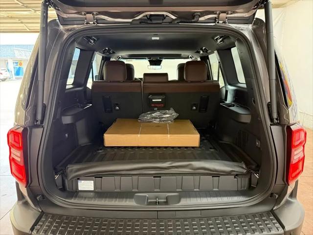 2027 Toyota Land Cruiser Base