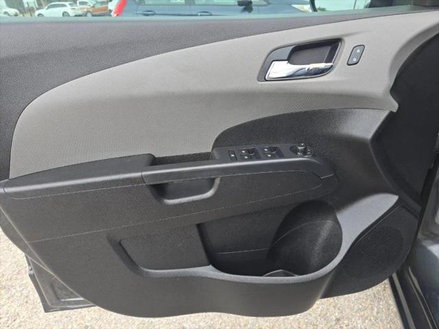2015 Chevrolet Sonic LTZ Auto