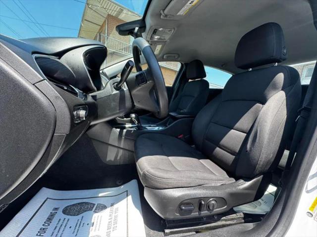 2020 Chevrolet Malibu FWD LT