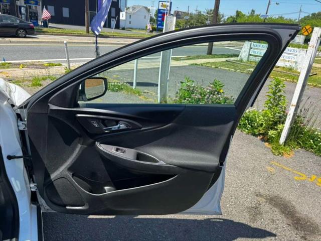 2020 Chevrolet Malibu FWD LT