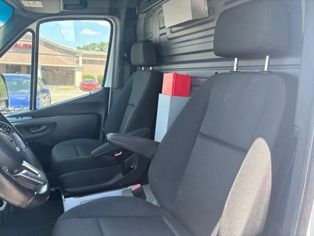 2022 Mercedes-Benz Sprinter 1500 Standard Roof I4