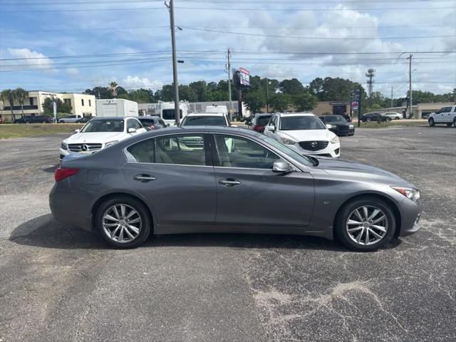 2015 INFINITI Q50 3.7 Premium