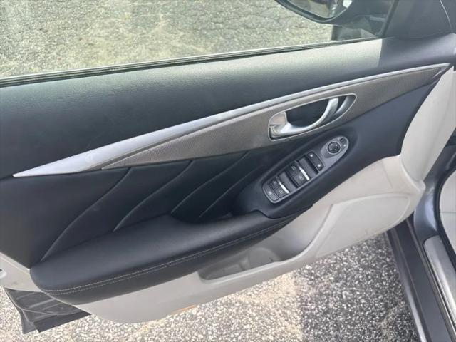 2015 INFINITI Q50 3.7 Premium