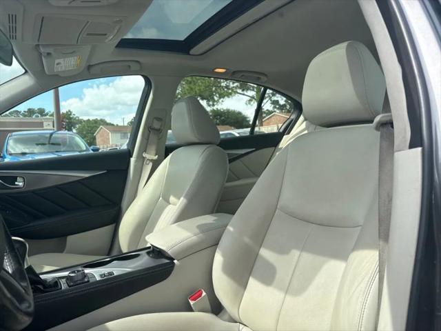 2015 INFINITI Q50 3.7 Premium