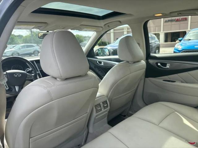 2015 INFINITI Q50 3.7 Premium