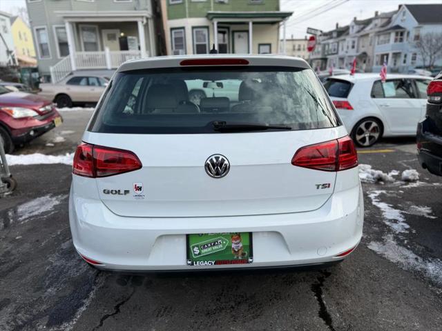 2015 Volkswagen Golf TSI S 4-Door