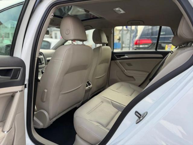 2015 Volkswagen Golf TSI S 4-Door
