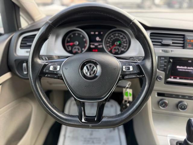 2015 Volkswagen Golf TSI S 4-Door