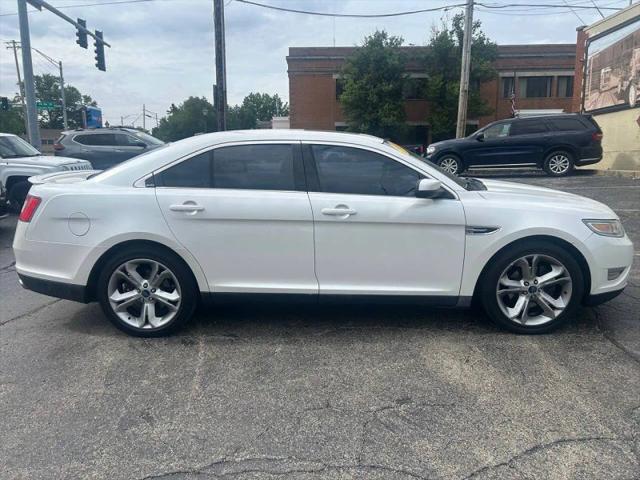 2010 Ford Taurus SHO