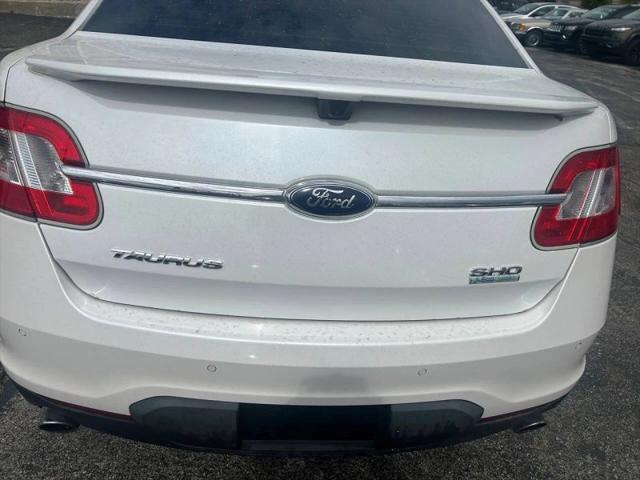 2010 Ford Taurus SHO