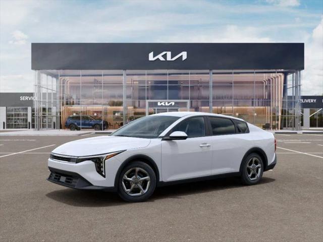 2026 Kia K4 LXS