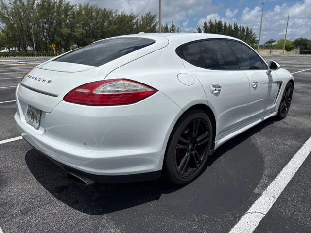 2013 Porsche Panamera Base