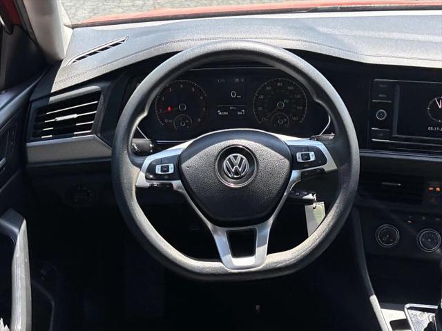 2019 Volkswagen Jetta 1.4T R-Line