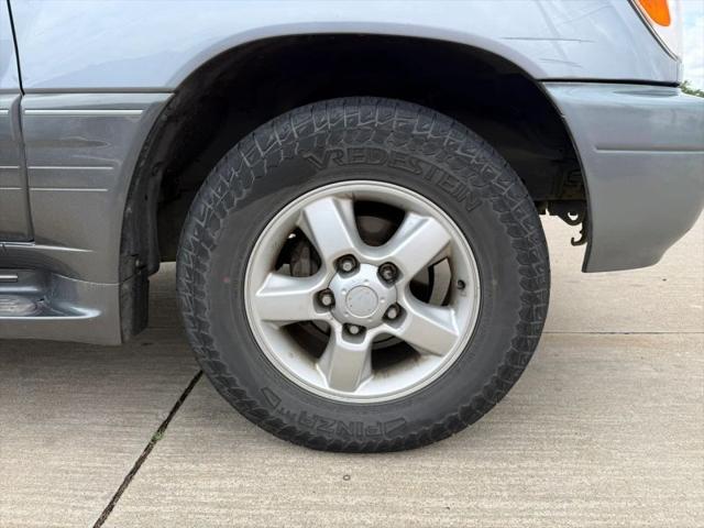 2001 Lexus LX 470 470