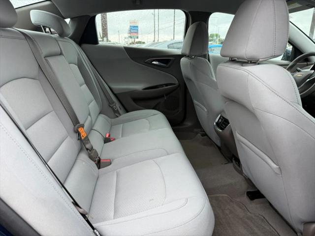 2017 Chevrolet Malibu 1LT