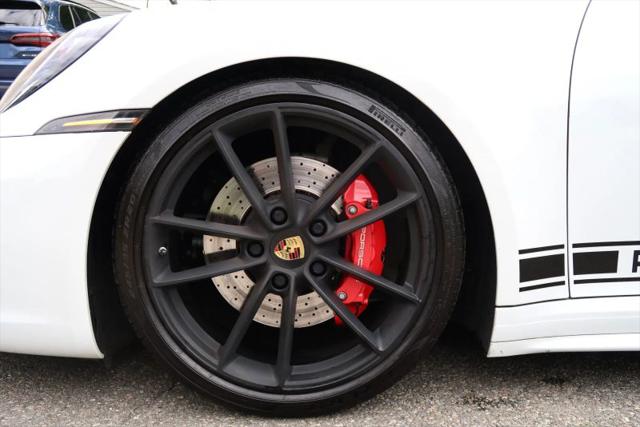 2020 Porsche 911 Carrera 4S