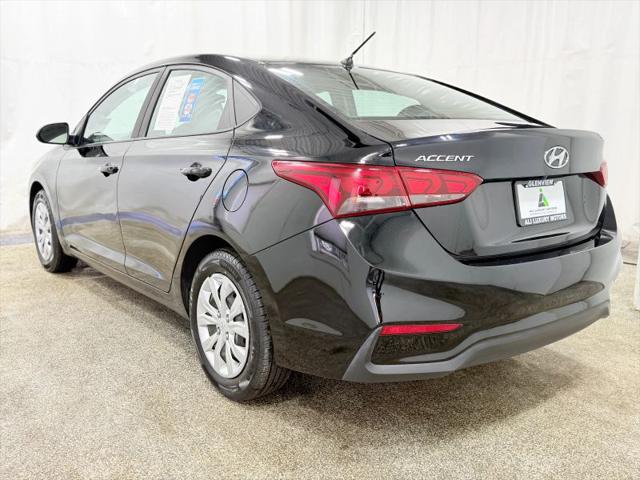 2022 Hyundai Accent SE