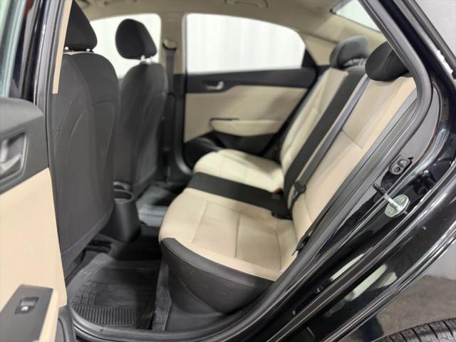 2022 Hyundai Accent SE