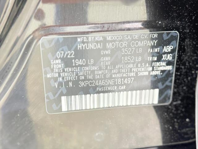 2022 Hyundai Accent SE