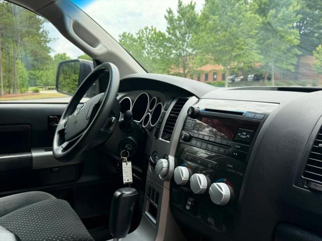 2011 Toyota Tundra Grade 5.7L V8