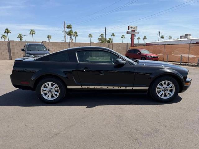 2008 Ford Mustang V6 Deluxe