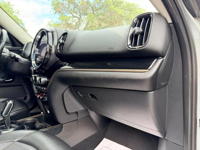 2022 MINI Countryman Cooper