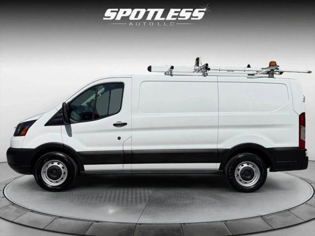 2019 Ford Transit w/60/40 Side Door w/RWB