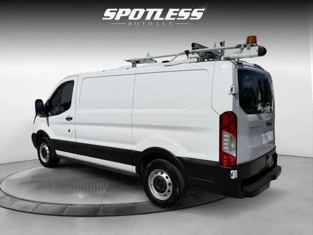 2019 Ford Transit w/60/40 Side Door w/RWB