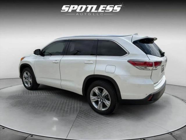2016 Toyota Highlander Limited V6