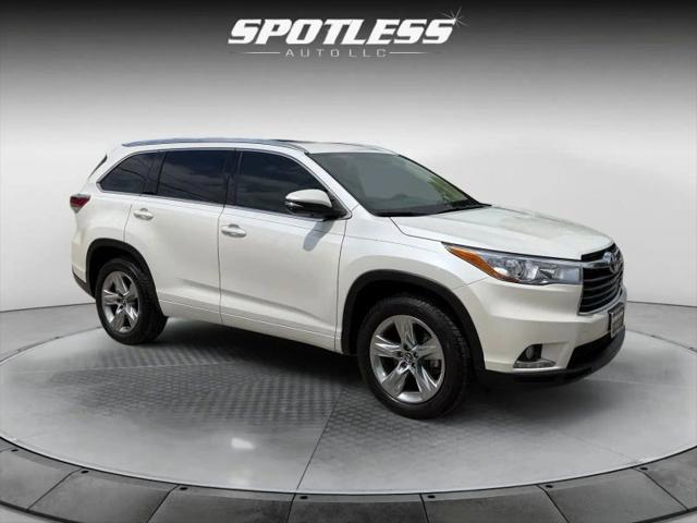 2016 Toyota Highlander Limited V6