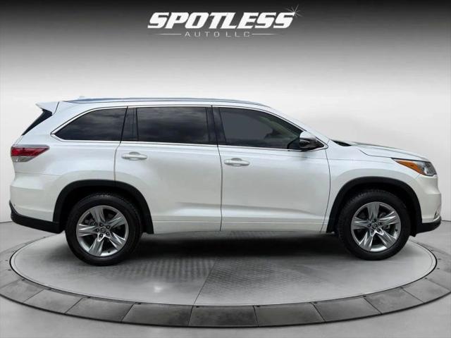2016 Toyota Highlander Limited V6