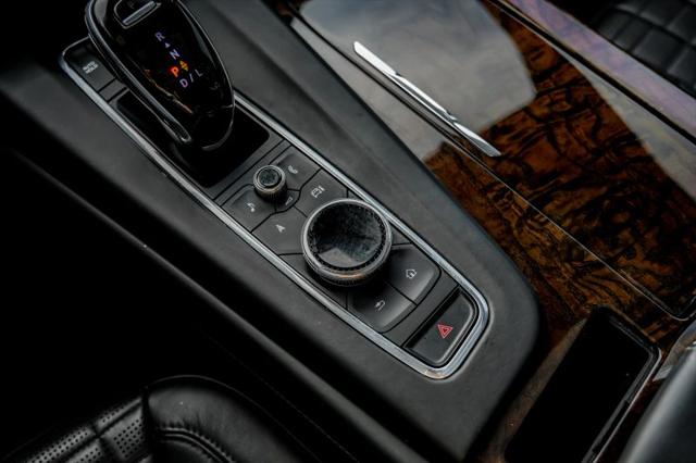 2022 Cadillac Escalade 4WD Sport Platinum