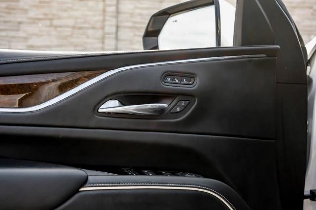 2022 Cadillac Escalade 4WD Sport Platinum