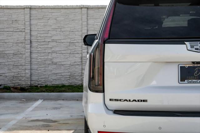 2022 Cadillac Escalade 4WD Sport Platinum