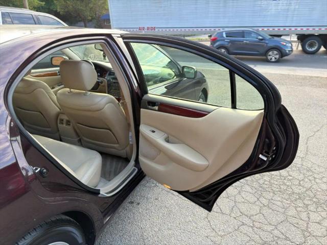 2004 Lexus ES 330 330