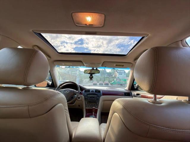 2004 Lexus ES 330 330