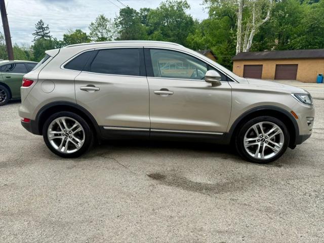 2015 Lincoln MKC Base
